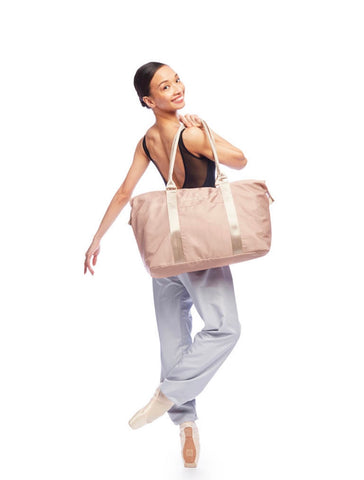Gaynor Minden essential bag